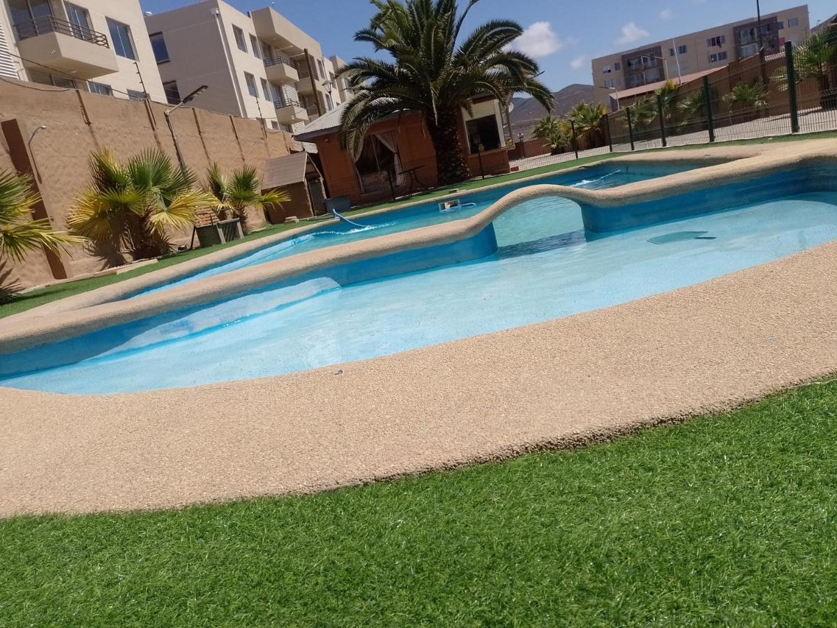 Cabanas Con Piscina Donde Thomas La Serena Luaran gambar